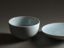 Tazza e piattino in porcellana celadon: Jingedezhen Cina, novembre 2014